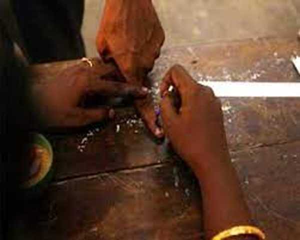 मणिपुर चुनाव : 21 फीसदी से ज्यादा उम्मीदवारों के खिलाफ आपराधिक मामले, 53 फीसदी करोड़पति